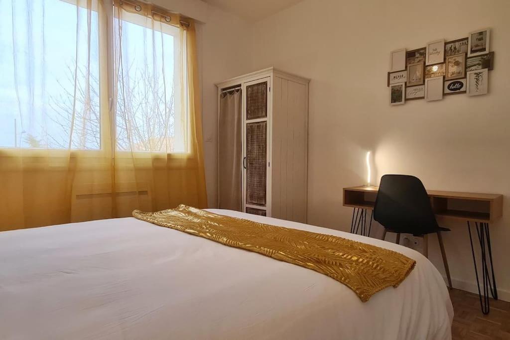 Le Bel Horizon Apartment Bessines Bagian luar foto