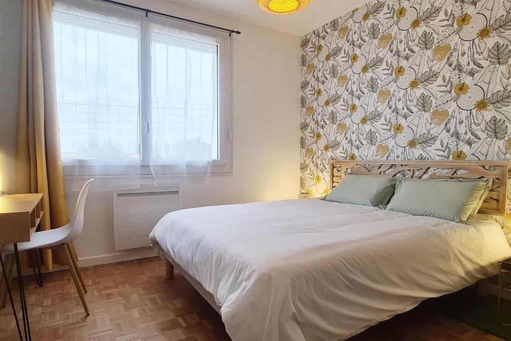 Le Bel Horizon Apartment Bessines Bagian luar foto